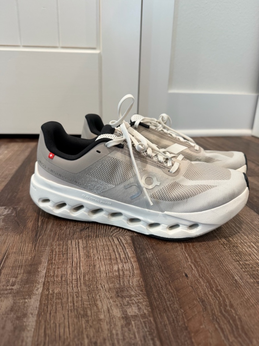 On Running Cloud Surfer Size 8